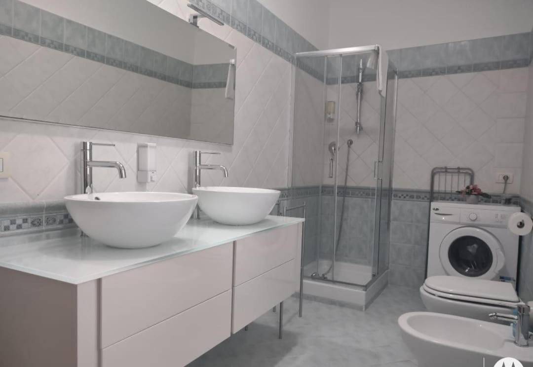 Appartement Lizzies Hus à Fiumicino Extérieur photo